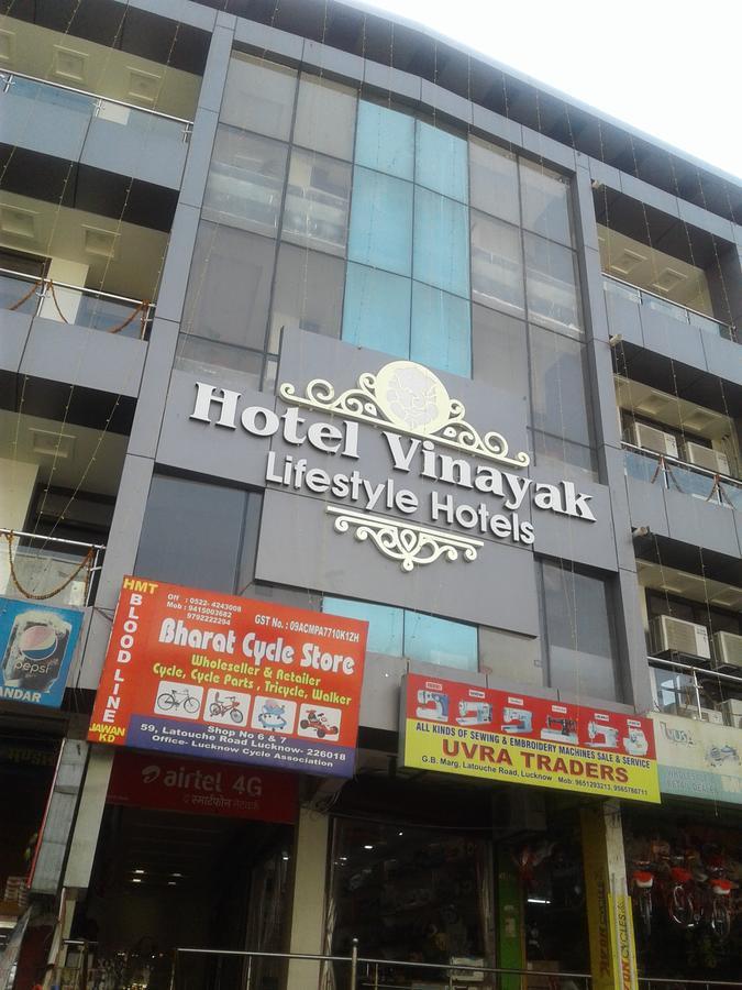 Hotel Vinayak Lifestyle Hotels Lucknow Esterno foto
